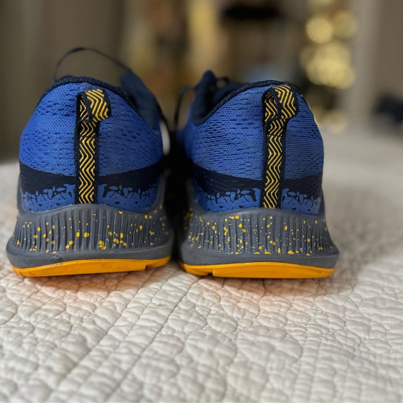 NEW BALANCE Nitrel Boys trail Shoe - Picture 9 of 10